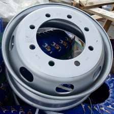 Колесный диск Китай HINO 26 отвр 6.75х19.5/8х275 D221 ET147 серебристый с вент.